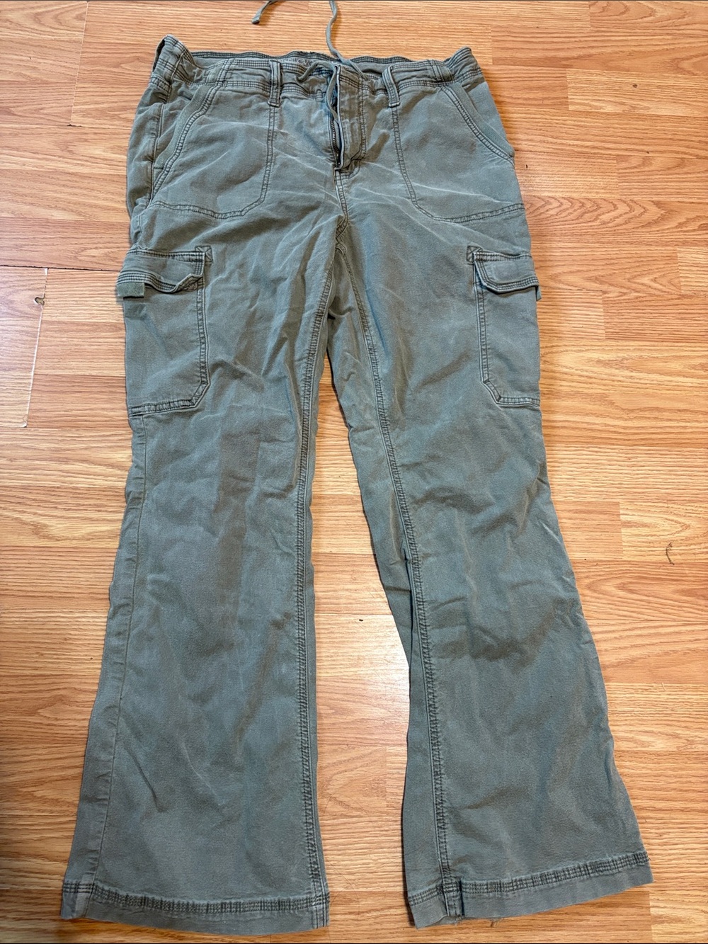 American Eagle Olive Green Utility Cargo Pants